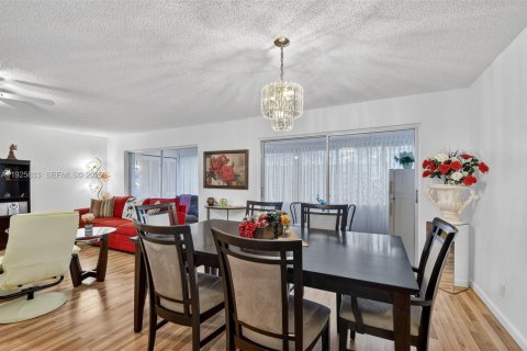 Condominio en venta en Lake Worth, Florida, 2 dormitorios, 134.43 m2 № 1988982 - foto 10