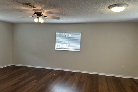 Casa en alquiler en Bradenton, Florida, 4 dormitorios, 180.23 m2 № 1855552 - foto 9