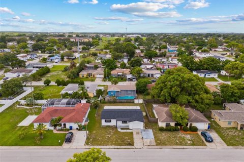 Casa en venta en Port Richey, Florida, 2 dormitorios, 77.67 m2 № 1843586 - foto 30
