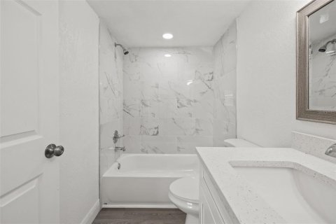 Casa en venta en Port Richey, Florida, 2 dormitorios, 77.67 m2 № 1843586 - foto 18