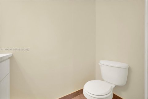 Casa en venta en Miramar, Florida, 4 dormitorios, 221.39 m2 № 2005818 - foto 23