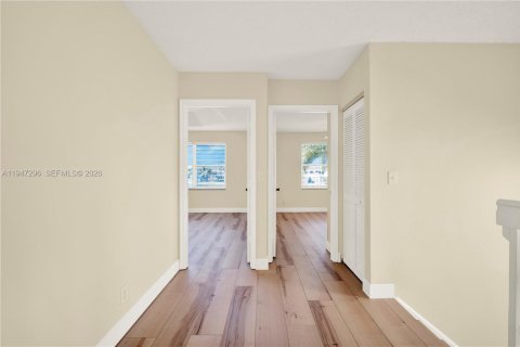 Casa en venta en Miramar, Florida, 4 dormitorios, 221.39 m2 № 2005818 - foto 27