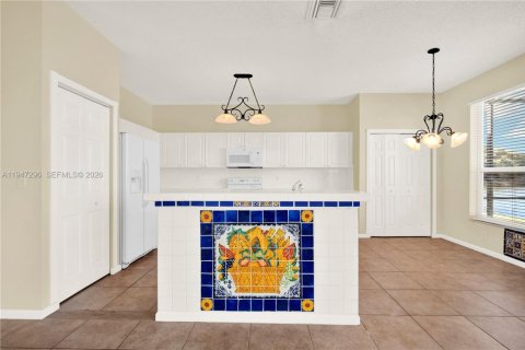 Casa en venta en Miramar, Florida, 4 dormitorios, 221.39 m2 № 2005818 - foto 11