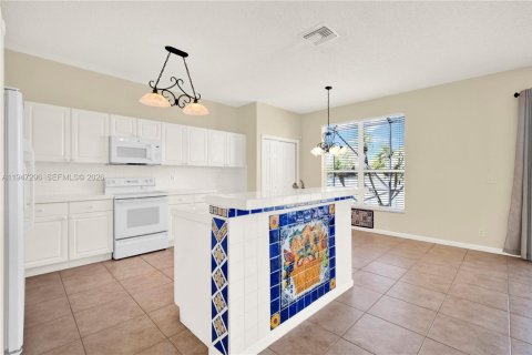 Casa en venta en Miramar, Florida, 4 dormitorios, 221.39 m2 № 2005818 - foto 10