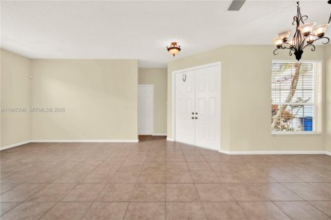 Casa en venta en Miramar, Florida, 4 dormitorios, 221.39 m2 № 2005818 - foto 4