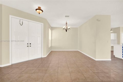 Casa en venta en Miramar, Florida, 4 dormitorios, 221.39 m2 № 2005818 - foto 3