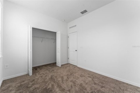 Villa ou maison à louer à Winter Haven, Floride: 3 chambres, 194.44 m2 № 2420393 - photo 17