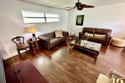 Condo in Boynton Beach, Florida, 1 bedroom  № 2017647 - photo 9