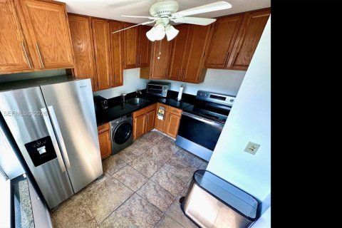 Condo in Boynton Beach, Florida, 1 bedroom  № 2017647 - photo 12