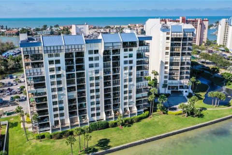 Copropriété à vendre à Saint Pete Beach, Floride: 2 chambres, 107.77 m2 № 1303932 - photo 2