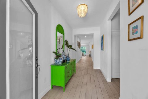 Villa ou maison à vendre à Riverview, Floride: 4 chambres, 201.97 m2 № 2123851 - photo 2