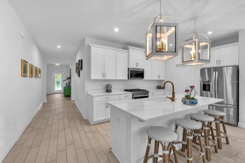 Villa ou maison à vendre à Riverview, Floride: 4 chambres, 201.97 m2 № 2123851 - photo 3