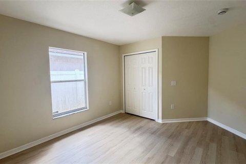Villa ou maison à louer à Kissimmee, Floride: 3 chambres, 142.7 m2 № 2386600 - photo 9