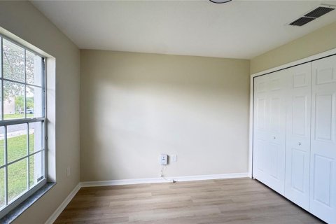 Villa ou maison à louer à Kissimmee, Floride: 3 chambres, 142.7 m2 № 2386600 - photo 11