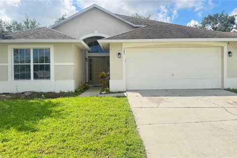 Villa ou maison à Kissimmee, Floride 3 chambres, 142.7 m2 № 2386600
