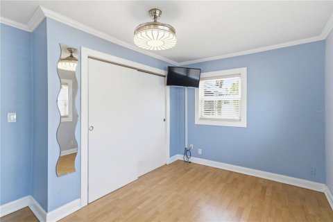 House in Tampa, Florida 2 bedrooms, 110.46 sq.m. № 2234243 - photo 19