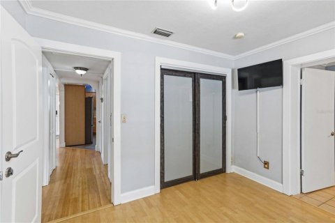 House in Tampa, Florida 2 bedrooms, 110.46 sq.m. № 2234243 - photo 21