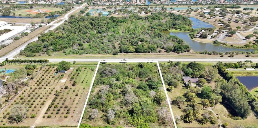 Land in Boca Raton, Florida № 2053586