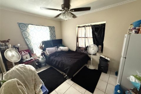 Propiedad comercial en venta en Miami, Florida, 233.37 m2 № 2051917 - foto 25