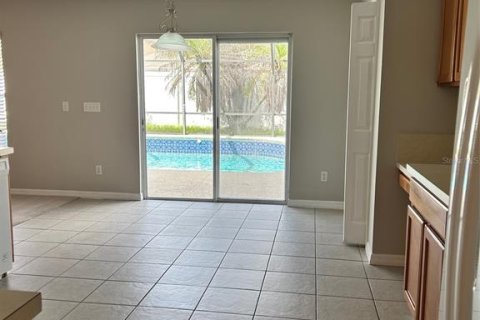 Villa ou maison à louer à Orlando, Floride: 6 chambres, 326.92 m2 № 2322721 - photo 5