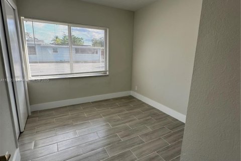 Villa ou maison à vendre à Fort Lauderdale, Floride: 3 chambres, 87.79 m2 № 2037897 - photo 9