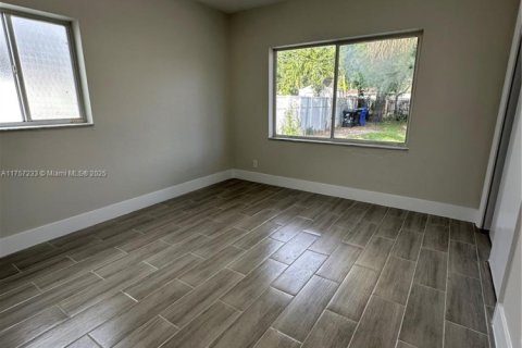 Villa ou maison à vendre à Fort Lauderdale, Floride: 3 chambres, 87.79 m2 № 2037897 - photo 6