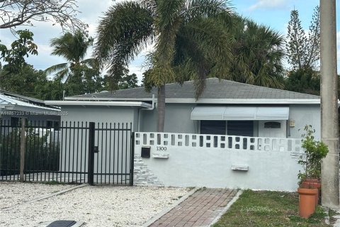 Villa ou maison à vendre à Fort Lauderdale, Floride: 3 chambres, 87.79 m2 № 2037897 - photo 17