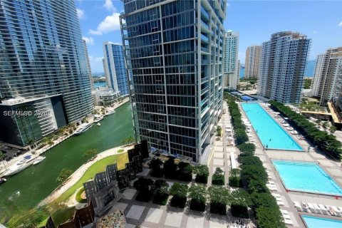 Condo in Miami, Florida, 1 bedroom № 2257390