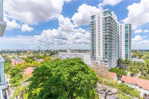 Condo in Miami, Florida, 2 bedrooms  № 1713286 - photo 23