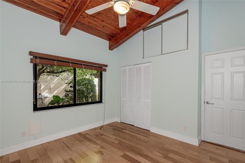 Casa en venta en Hallandale Beach, Florida, 3 dormitorios, 156.08 m2 № 1807569 - foto 21