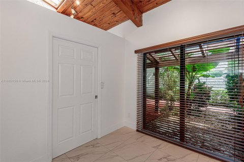 Casa en venta en Hallandale Beach, Florida, 3 dormitorios, 156.08 m2 № 1807569 - foto 25