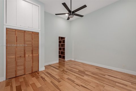Casa en venta en Hallandale Beach, Florida, 3 dormitorios, 156.08 m2 № 1807569 - foto 15