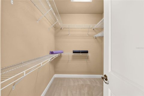 House in Gainesville, Florida 3 bedrooms, 183.85 sq.m. № 2313095 - photo 29