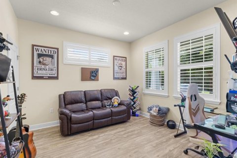 Villa ou maison à vendre à Tampa, Floride: 4 chambres, 241.45 m2 № 2210256 - photo 28