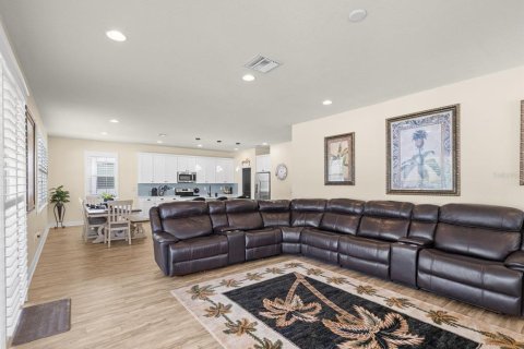 Villa ou maison à vendre à Tampa, Floride: 4 chambres, 241.45 m2 № 2210256 - photo 14