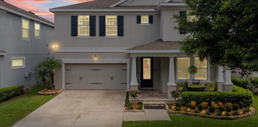 Villa ou maison à Tampa, Floride 4 chambres, 241.45 m2 № 2210256