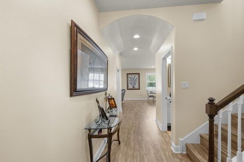 Villa ou maison à vendre à Tampa, Floride: 4 chambres, 241.45 m2 № 2210256 - photo 29