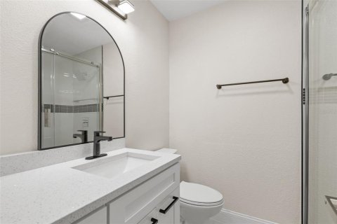 House in Saint Petersburg, Florida 3 bedrooms, 139.54 sq.m. № 2207749 - photo 27