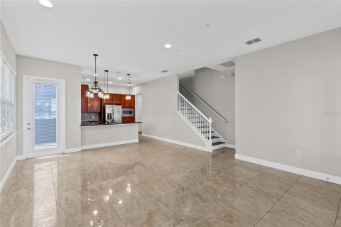 Adosado en alquiler en Orlando, Florida, 3 dormitorios, 177.91 m2 № 2167821 - foto 5