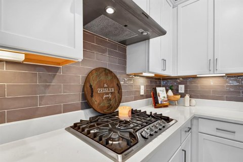 Casa en venta en Bradenton, Florida, 3 dormitorios, 258.92 m2 № 2387386 - foto 24