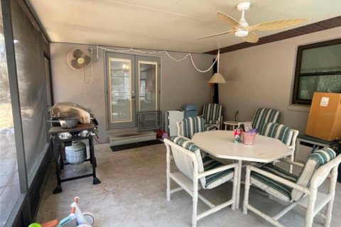 Villa ou maison à vendre à Umatilla, Floride: 3 chambres, 193.79 m2 № 2296159 - photo 17