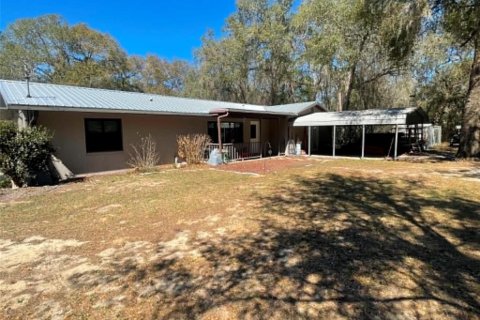 Villa ou maison à vendre à Umatilla, Floride: 3 chambres, 193.79 m2 № 2296159 - photo 3