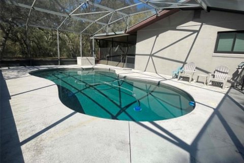 Villa ou maison à vendre à Umatilla, Floride: 3 chambres, 193.79 m2 № 2296159 - photo 19
