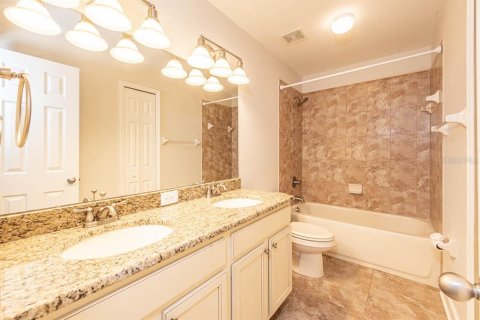 Villa ou maison à vendre à Fish Hawk, Floride: 4 chambres, 254.18 m2 № 1687414 - photo 23