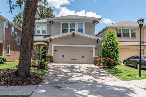 House in Fish Hawk, Florida 4 bedrooms, 254.18 sq.m. № 1687414 - photo 1