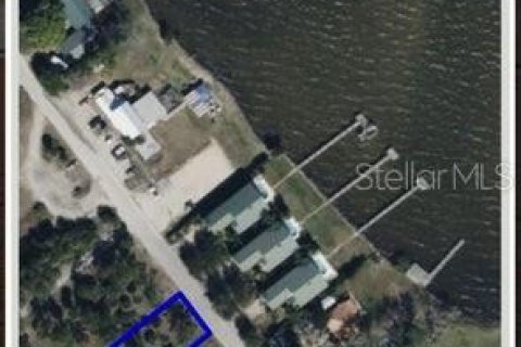 Land in Titusville, Florida № 2206996
