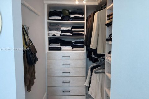 Copropriété à louer à Miami, Floride: 2 chambres, 104.05 m2 № 2008069 - photo 15