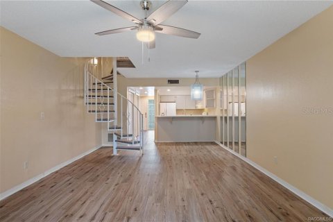 Touwnhouse à vendre à Inverness, Floride: 2 chambres, 114.27 m2 № 2225014 - photo 9