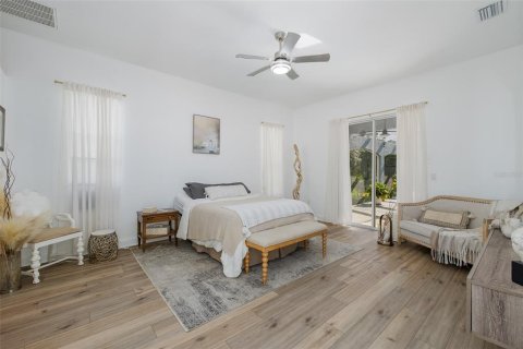 Villa ou maison à vendre à Spring Hill, Floride: 5 chambres, 273.5 m2 № 2339768 - photo 19