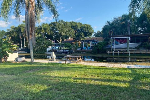 Villa ou maison à louer à Palm Harbor, Floride: 4 chambres, 150.32 m2 № 2418687 - photo 20